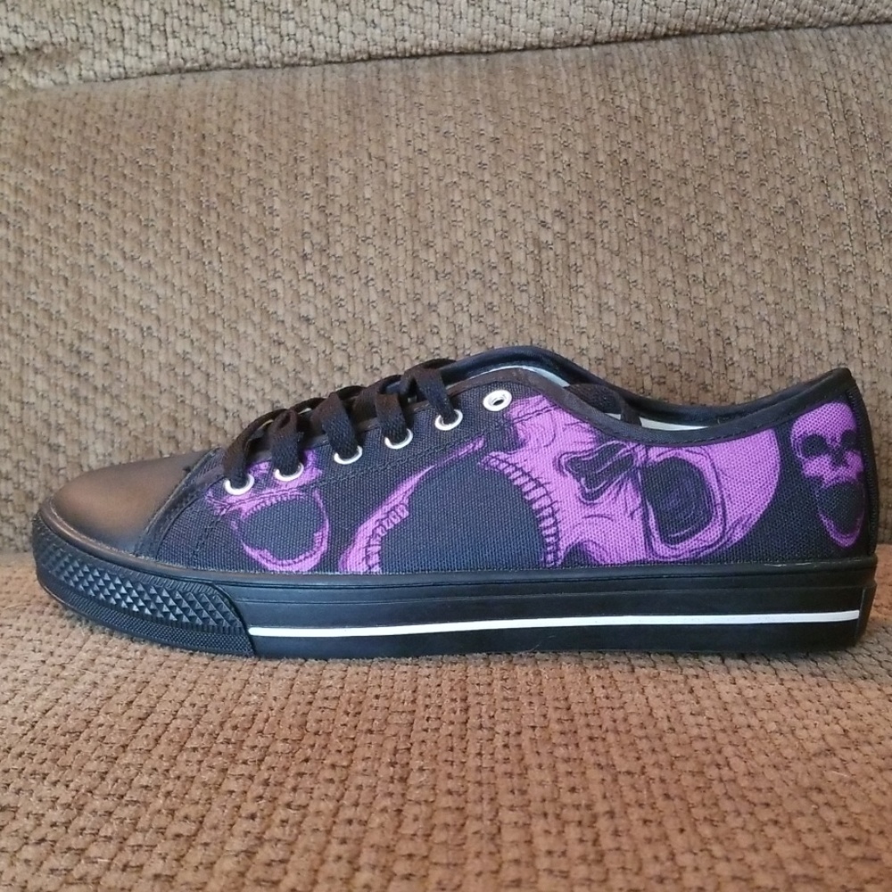 "Converse" sneakers
